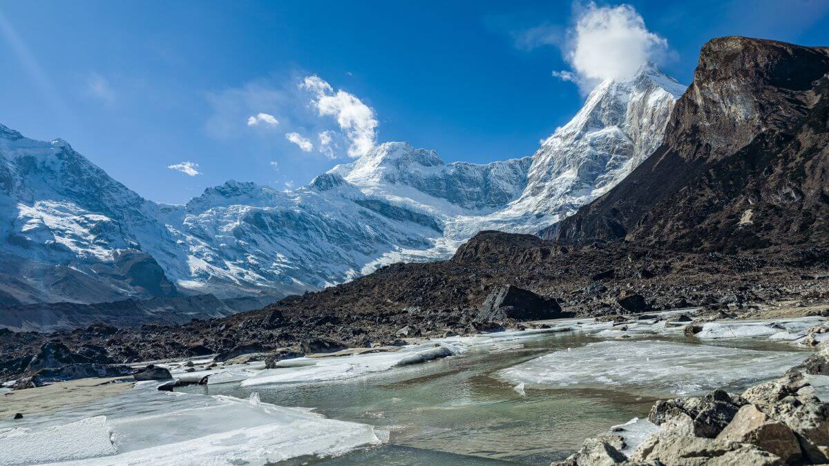 beautiful-mountain-vie...