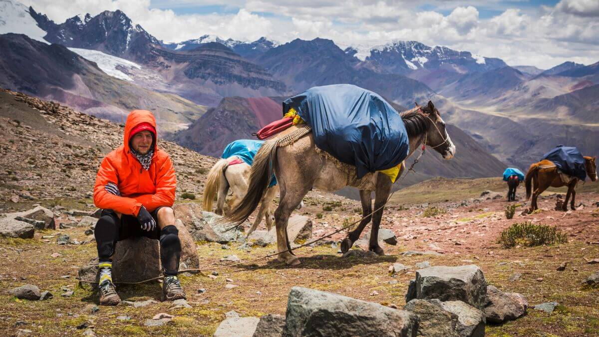 trekkers-resting-in-hi...