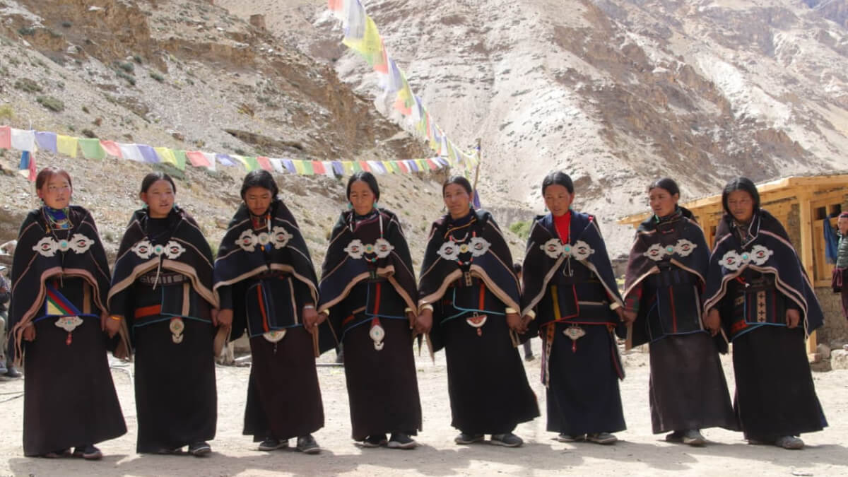 dolpo-traditional-danc...